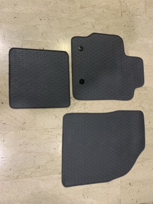 Σετ Πατάκια για TOYOTA AYGO 2014-2021 από Γκρι Technoshell - Pvc με Κουμπώματα οδηγού